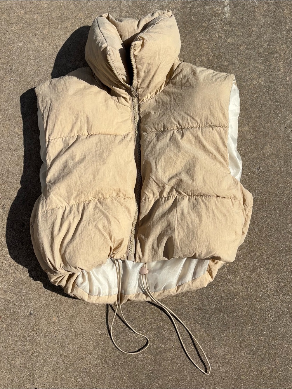 Beige Cropped Puffer Vest